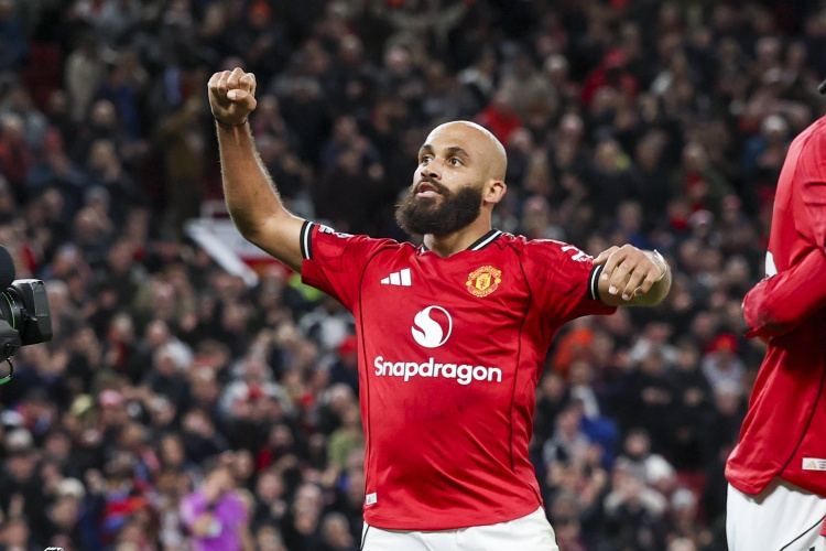 九游-姆伯莫：非常感激阿莫林将我带到曼联，我在他手下也一直非常努力