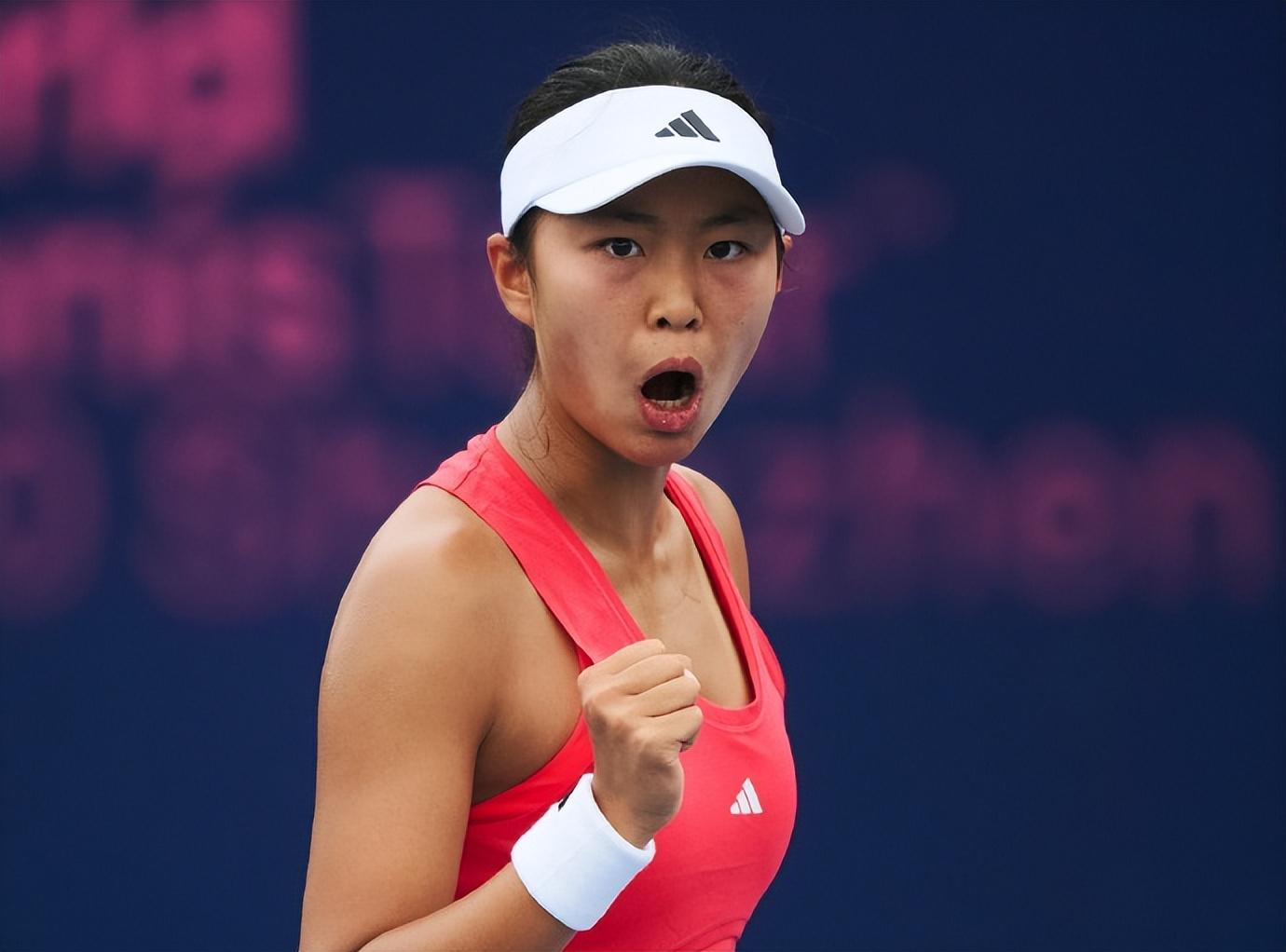 九游娱乐-恭喜！中国女网17岁1米81新星崛起：成人赛连胜看齐郑钦文王欣瑜